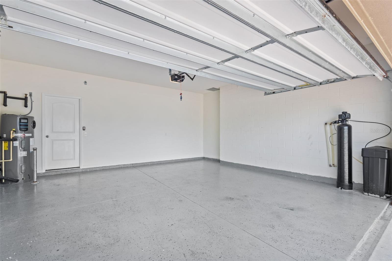 Image 29 of 31 For 12124 Lake Boulevard