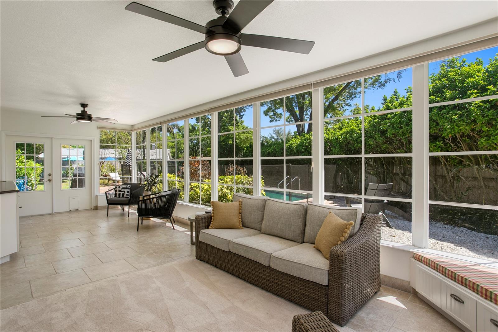 Image 27 of 43 For 14411 Ravenwood Trail