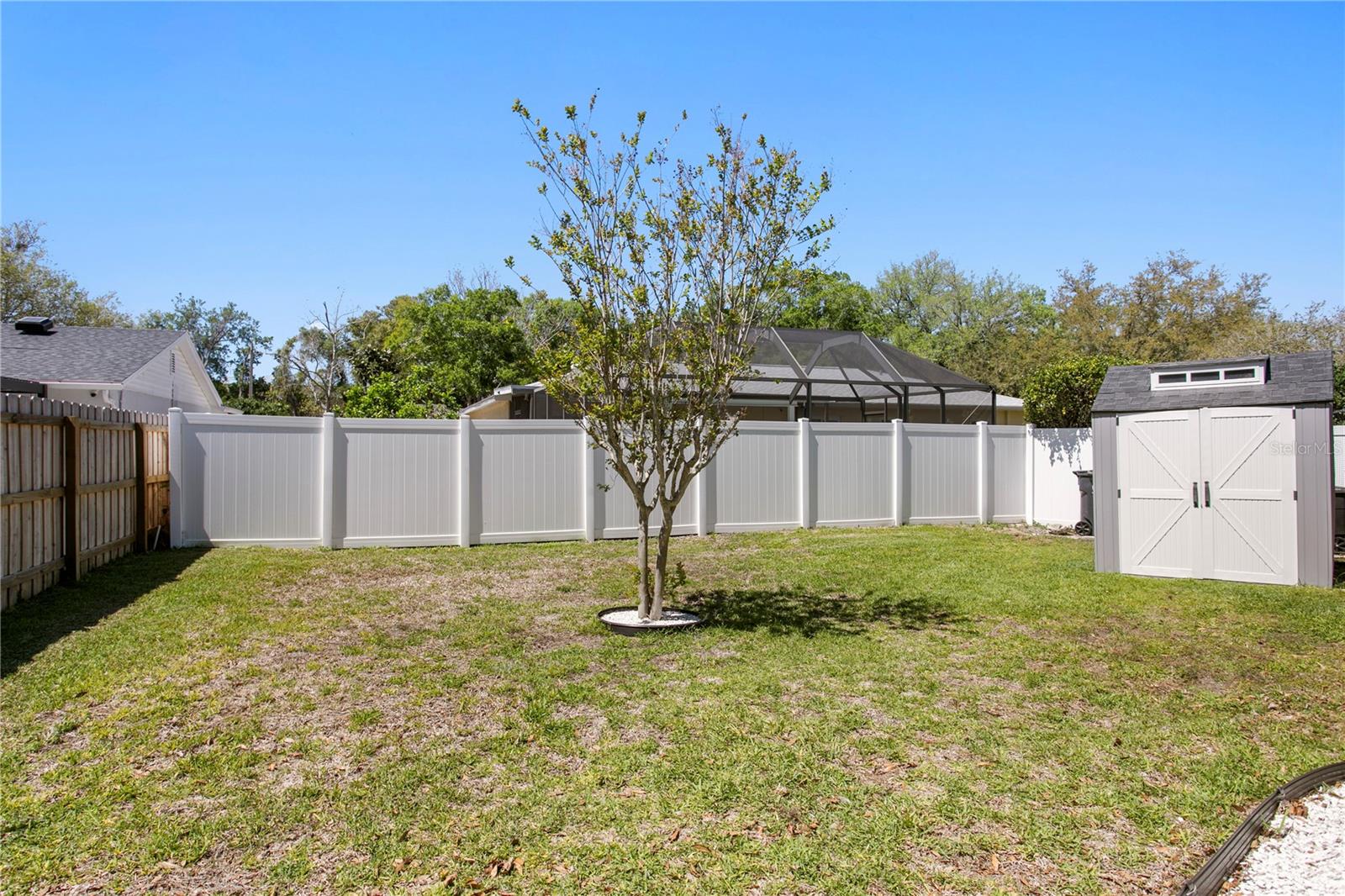 Image 38 of 43 For 14411 Ravenwood Trail