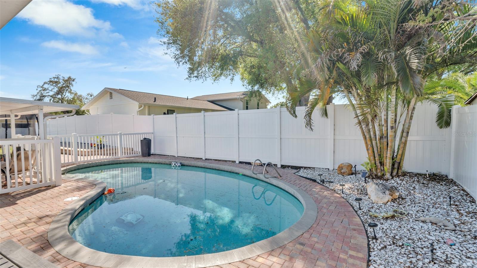 Image 10 of 43 For 15810 Sea Oats Place