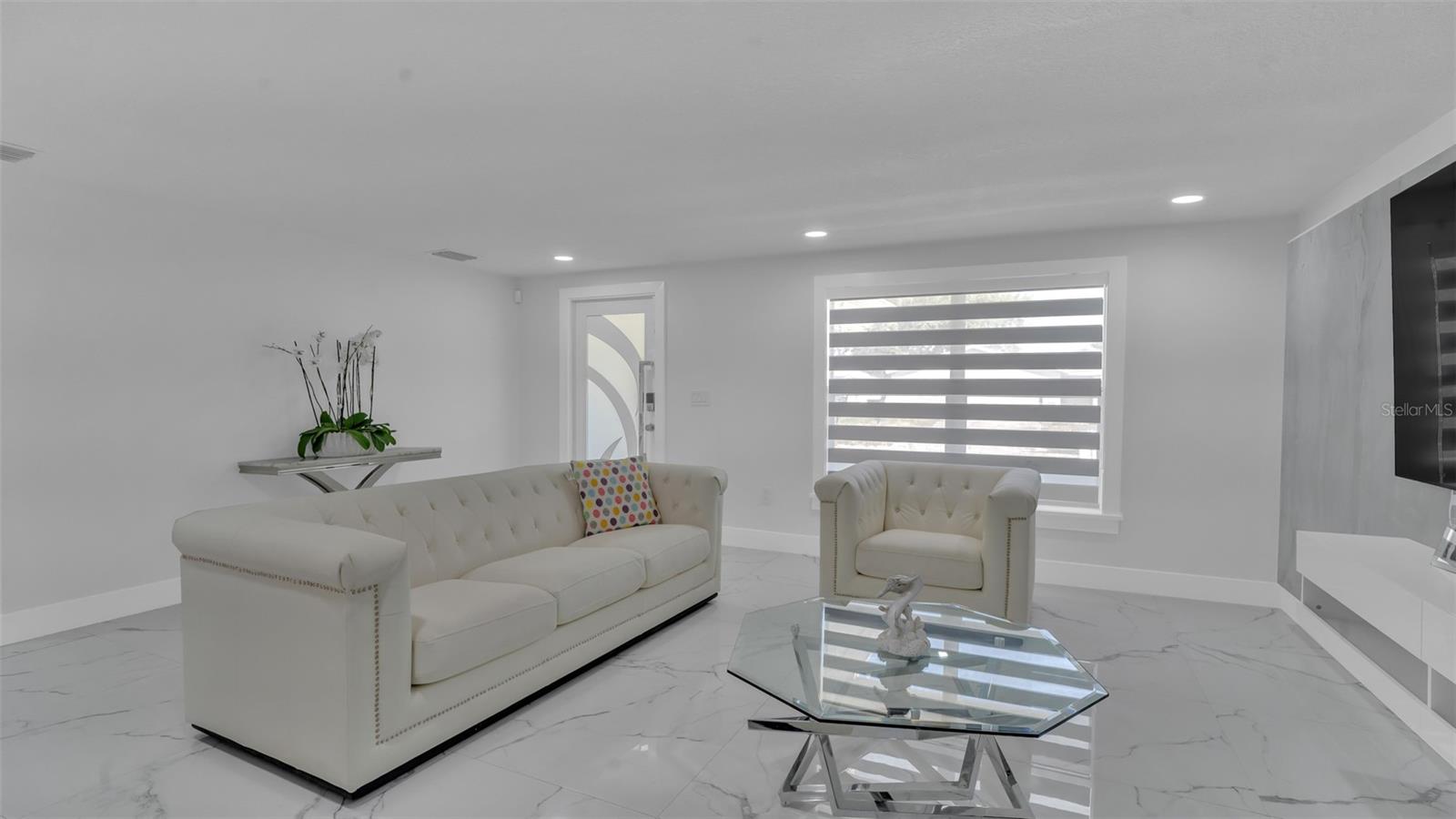 Image 15 of 43 For 15810 Sea Oats Place