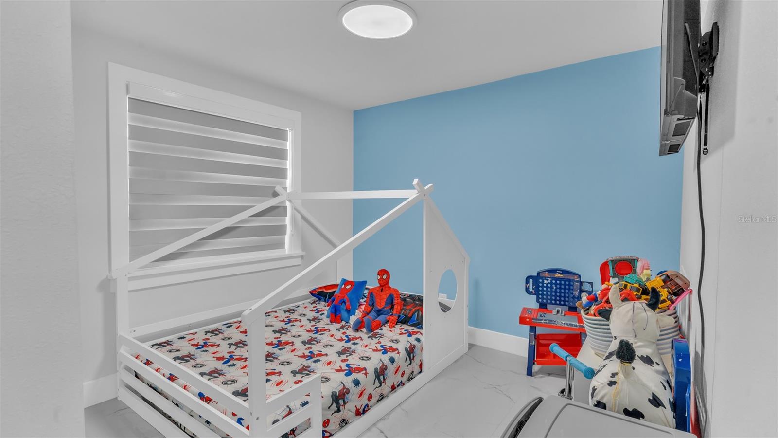 Image 26 of 43 For 15810 Sea Oats Place