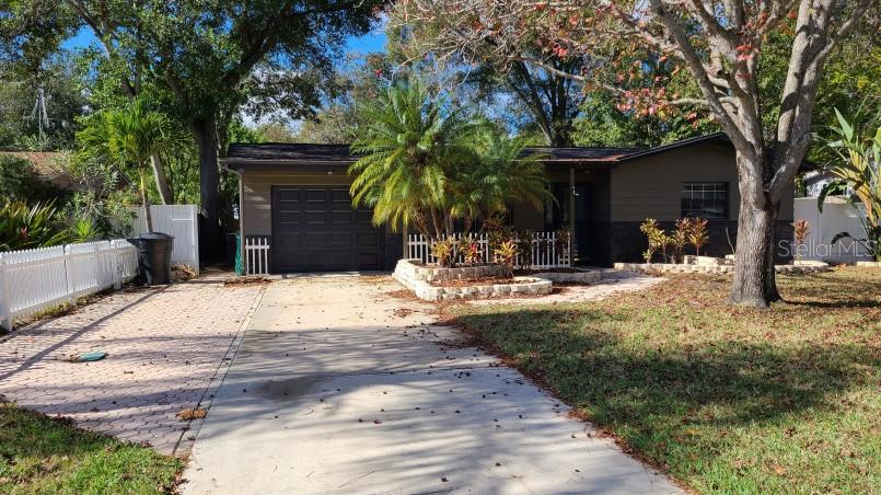 Image 2 of 25 For 1742 Cardinal Dr