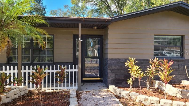 Image 3 of 25 For 1742 Cardinal Dr