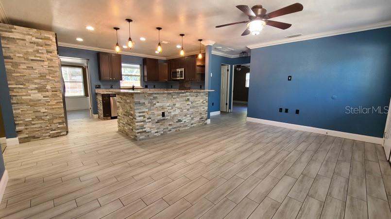 Image 4 of 25 For 1742 Cardinal Dr