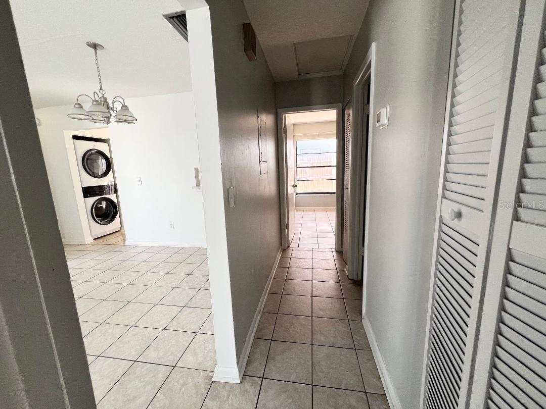 Image 12 of 24 For 5008 Parkhill Place