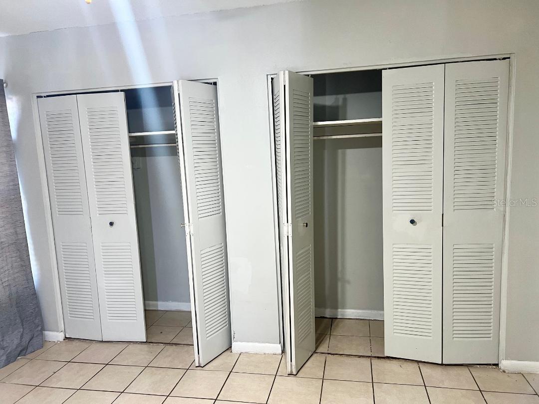 Image 6 of 24 For 5008 Parkhill Place