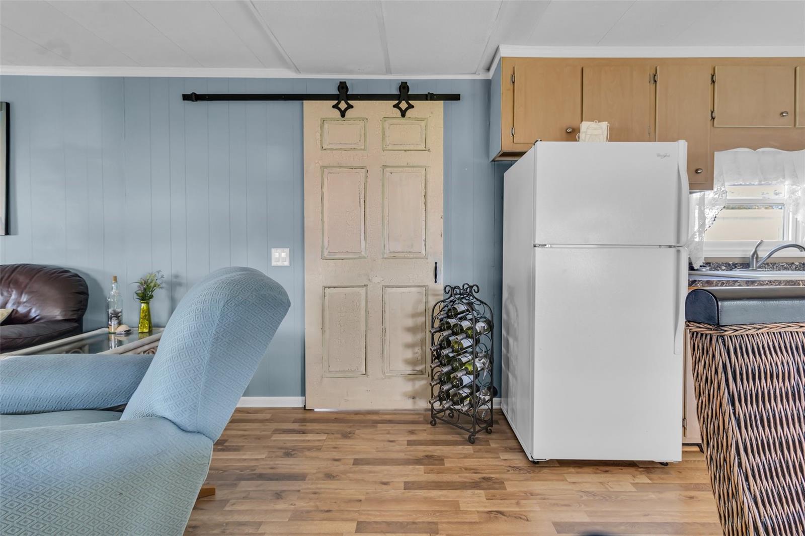 Image 15 of 30 For 11200 Walsingham Road 124