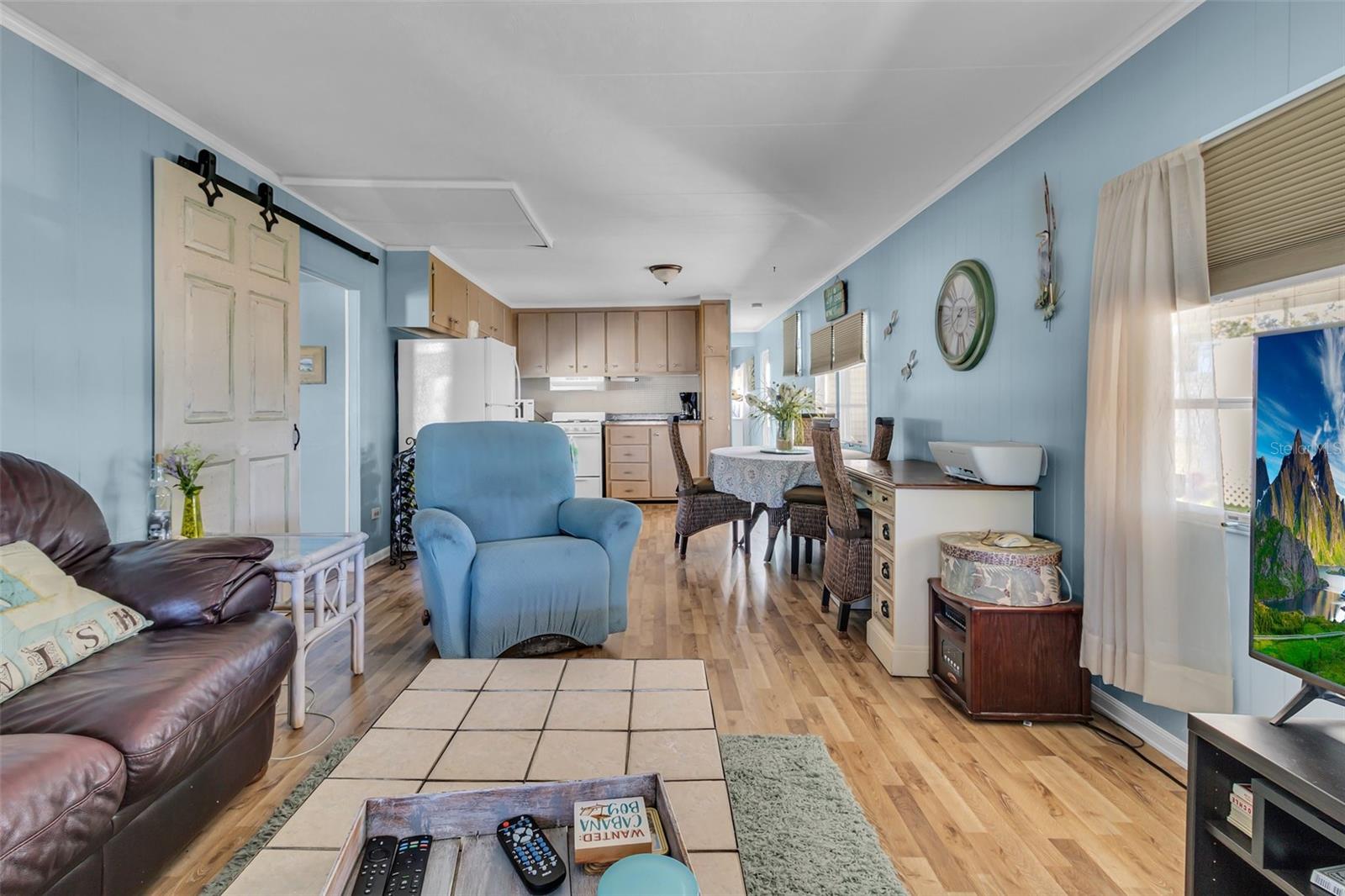 Image 22 of 30 For 11200 Walsingham Road 124