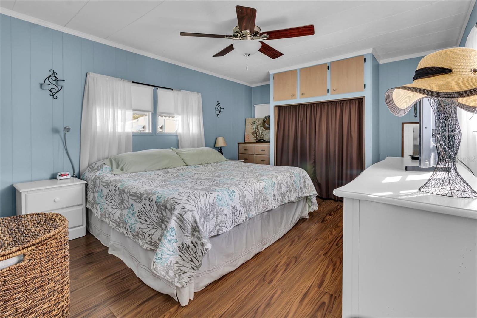 Image 8 of 30 For 11200 Walsingham Road 124