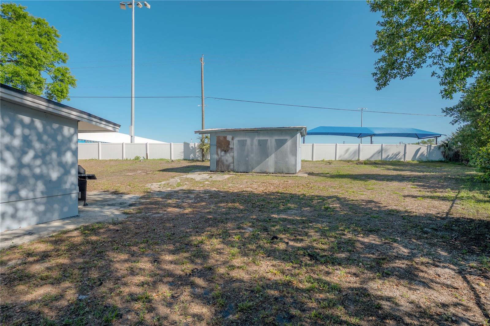 Image 23 of 30 For 714 Belt Court