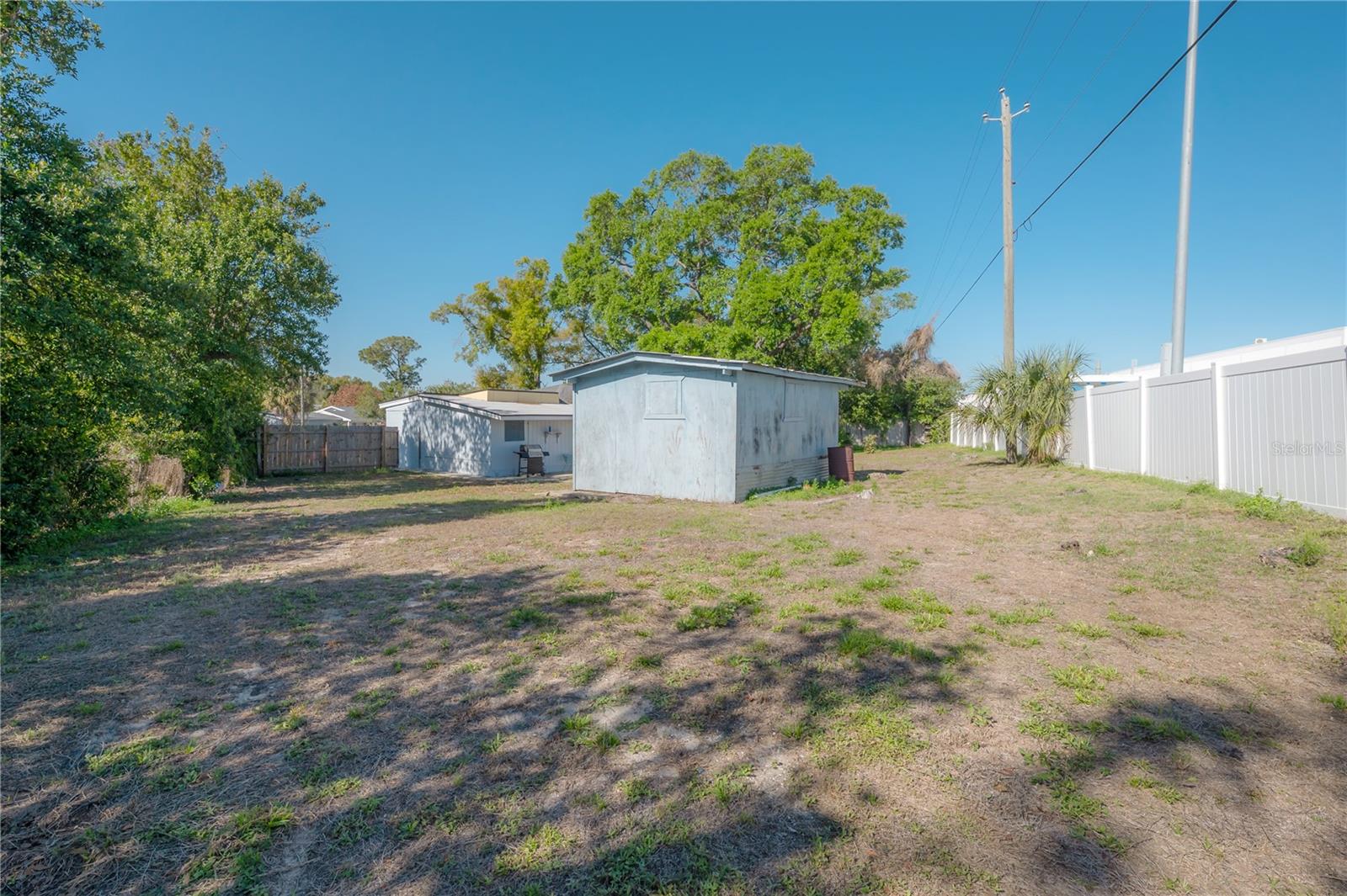 Image 24 of 30 For 714 Belt Court