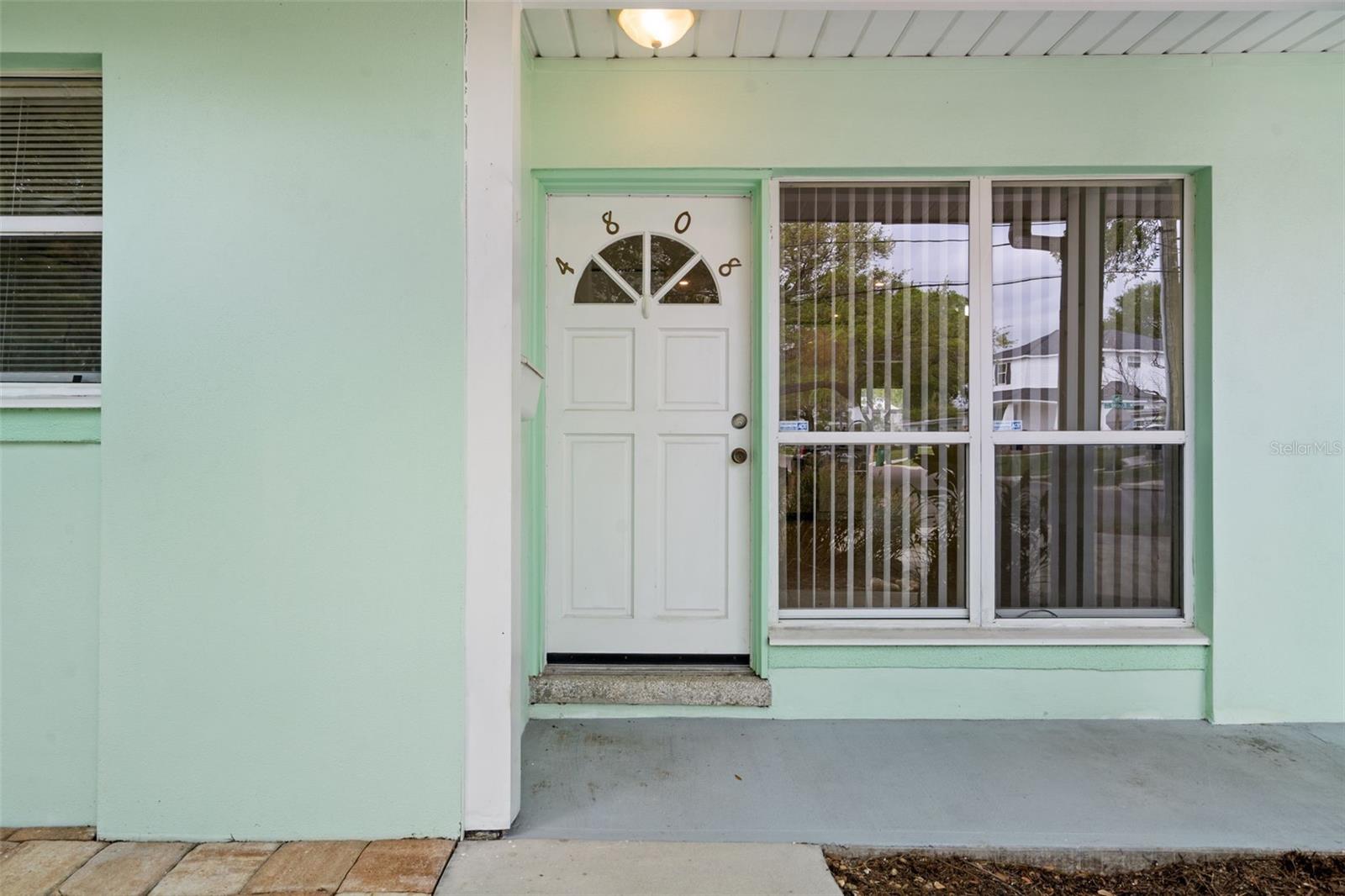 Image 10 of 62 For 4808 Euclid Avenue