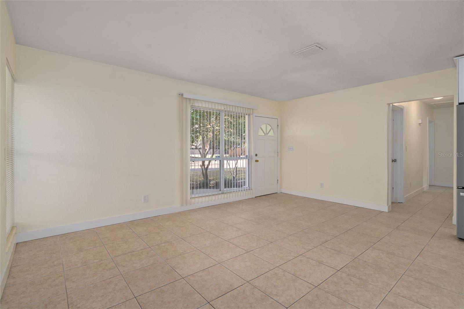 Image 15 of 62 For 4808 Euclid Avenue