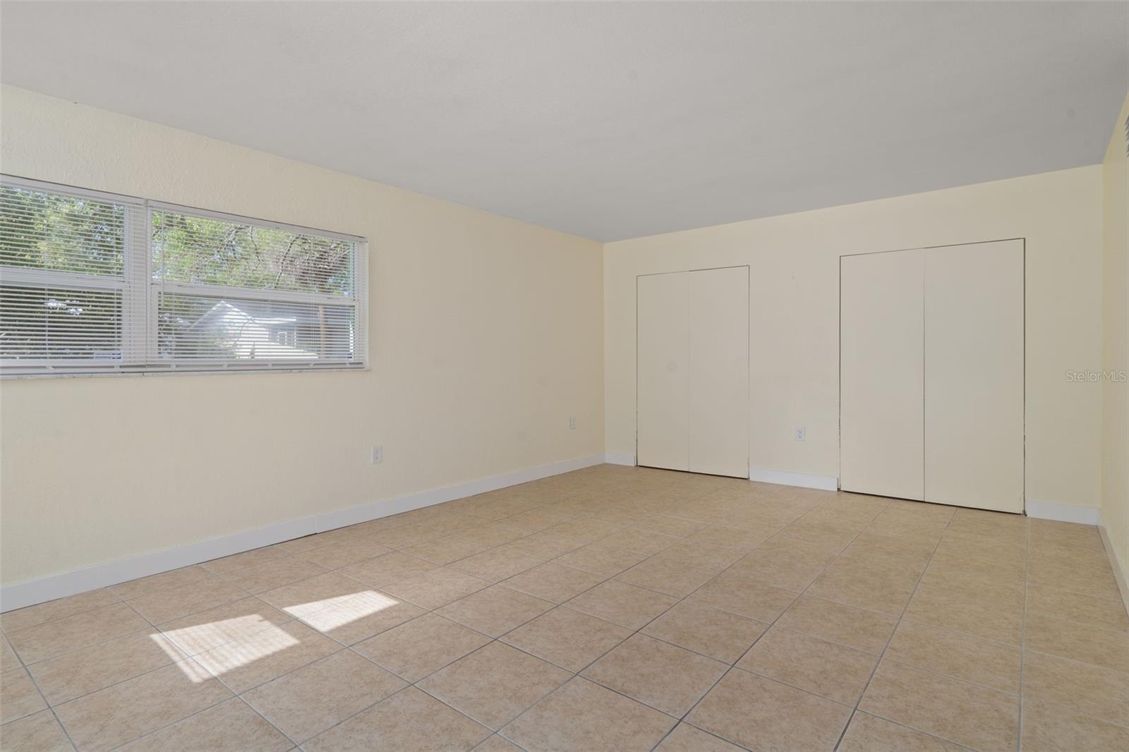 Image 23 of 62 For 4808 Euclid Avenue