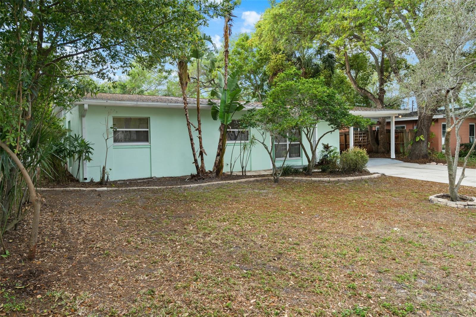 Image 6 of 62 For 4808 Euclid Avenue