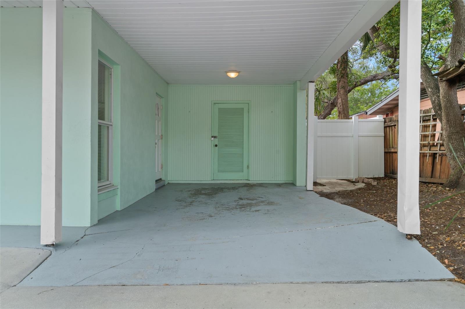 Image 8 of 62 For 4808 Euclid Avenue