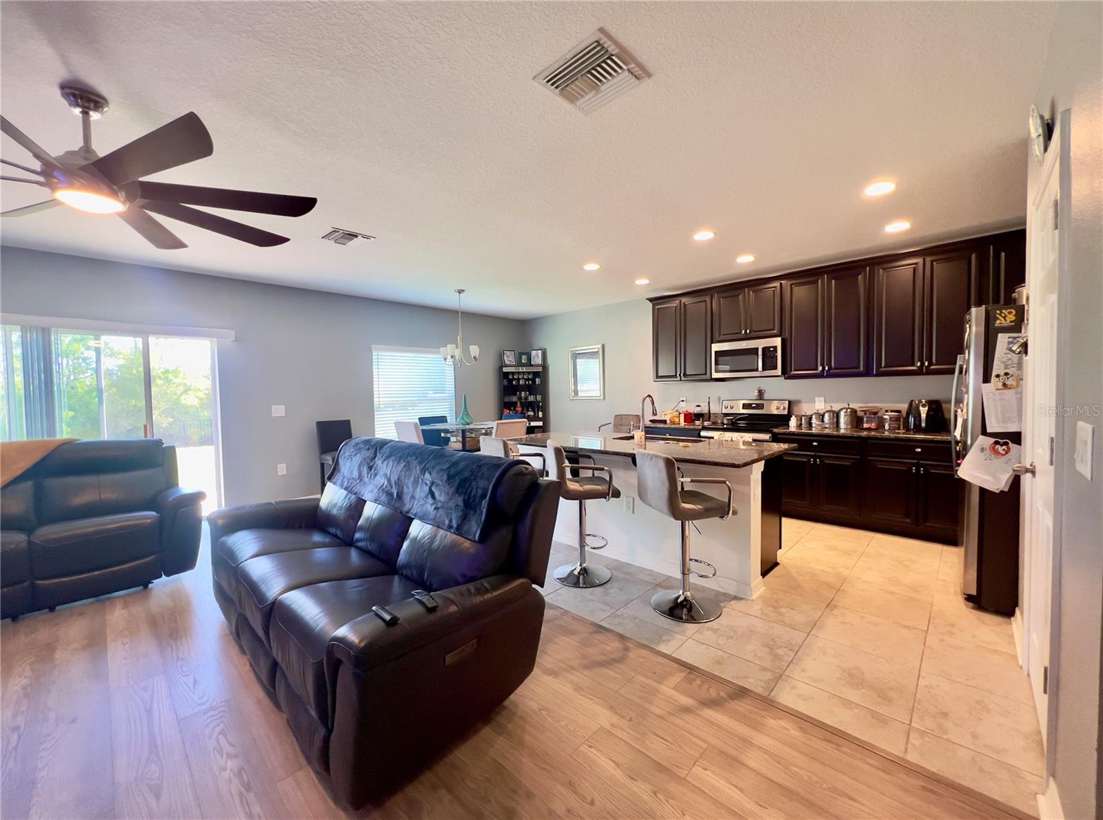 Image 11 of 30 For 13149 Conquistador Loop