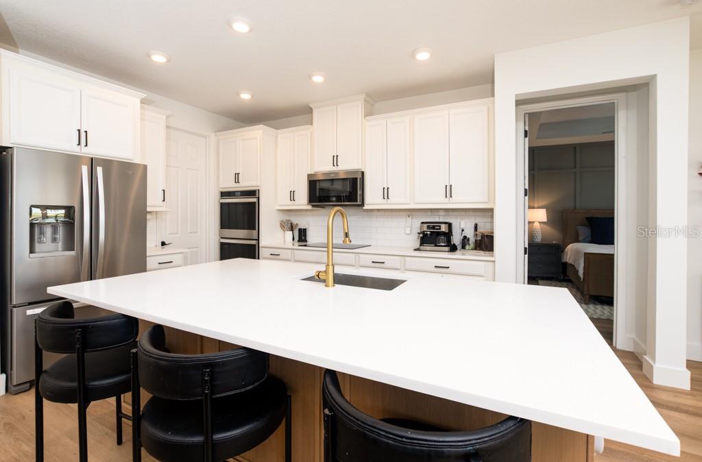 Listing photo id 1 for 11924 Bahia Valley Drive