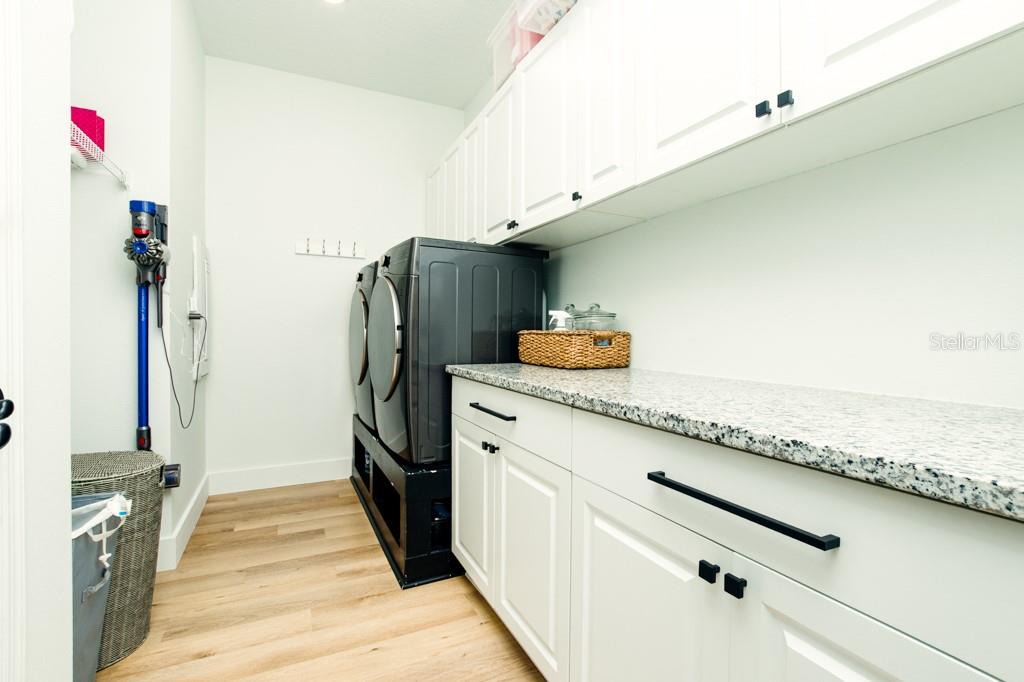 Listing photo id 38 for 11924 Bahia Valley Drive