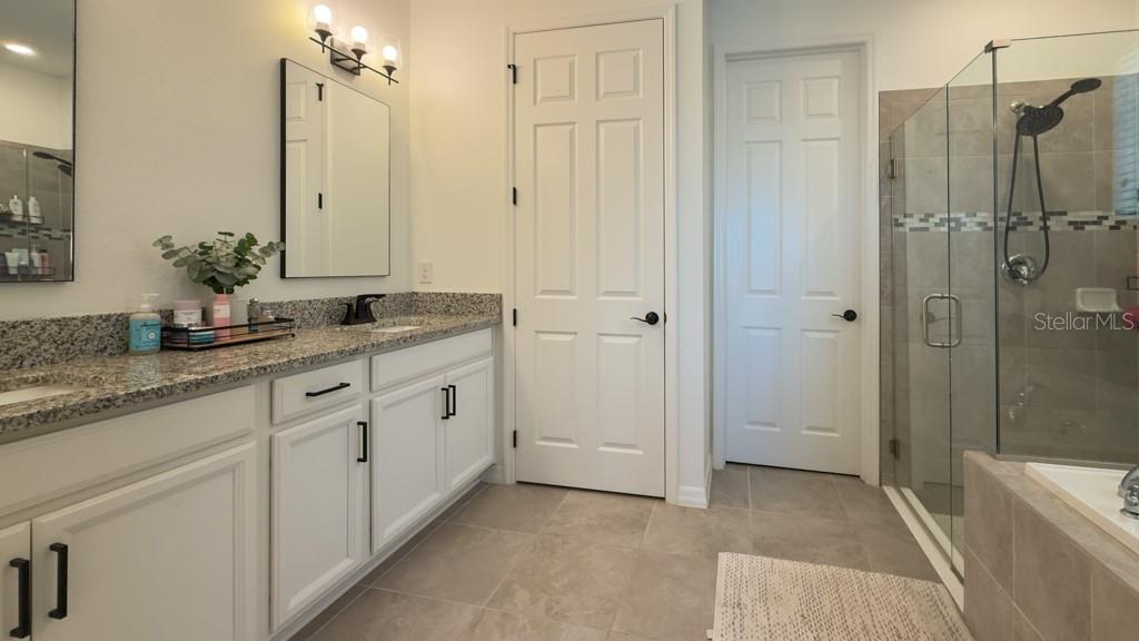 Listing photo id 42 for 11924 Bahia Valley Drive