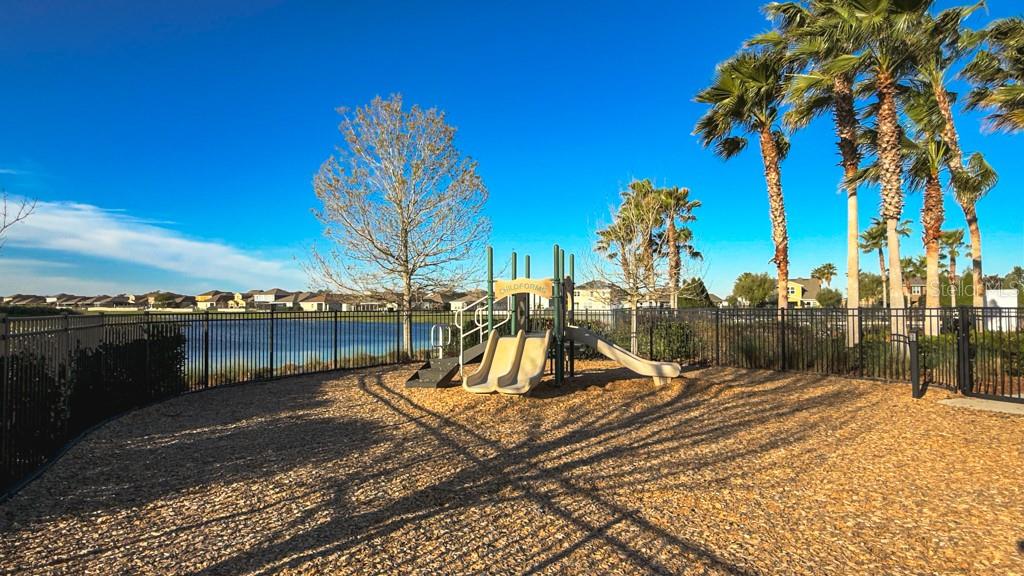 Listing photo id 58 for 11924 Bahia Valley Drive