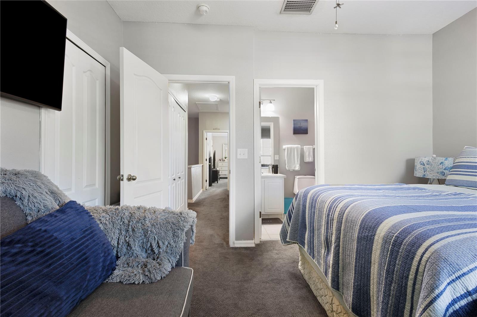 Image 27 of 31 For 12351 Foxmoor Peak Drive