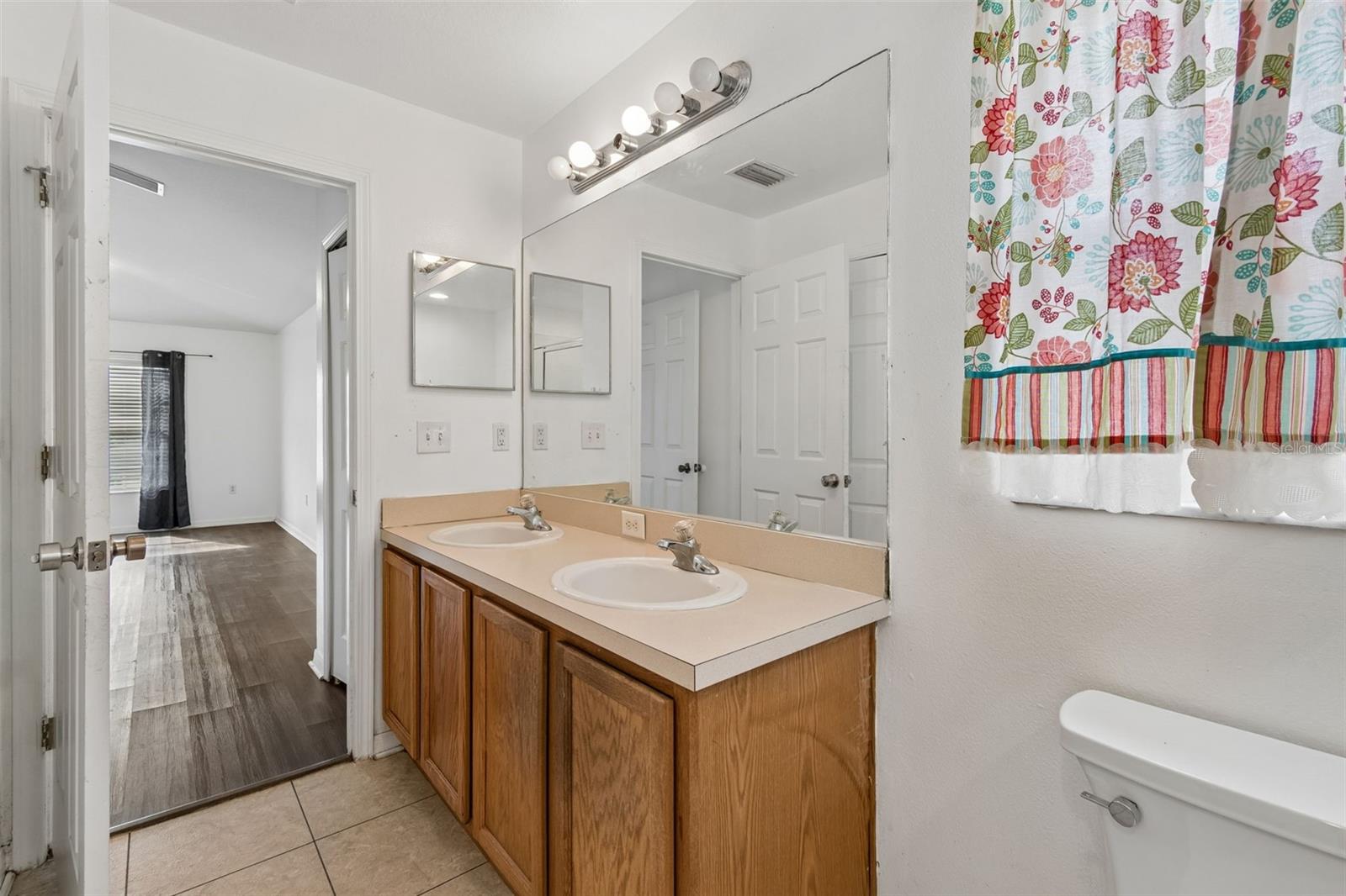 Image 41 of 67 For 7643 Weehawken Drive