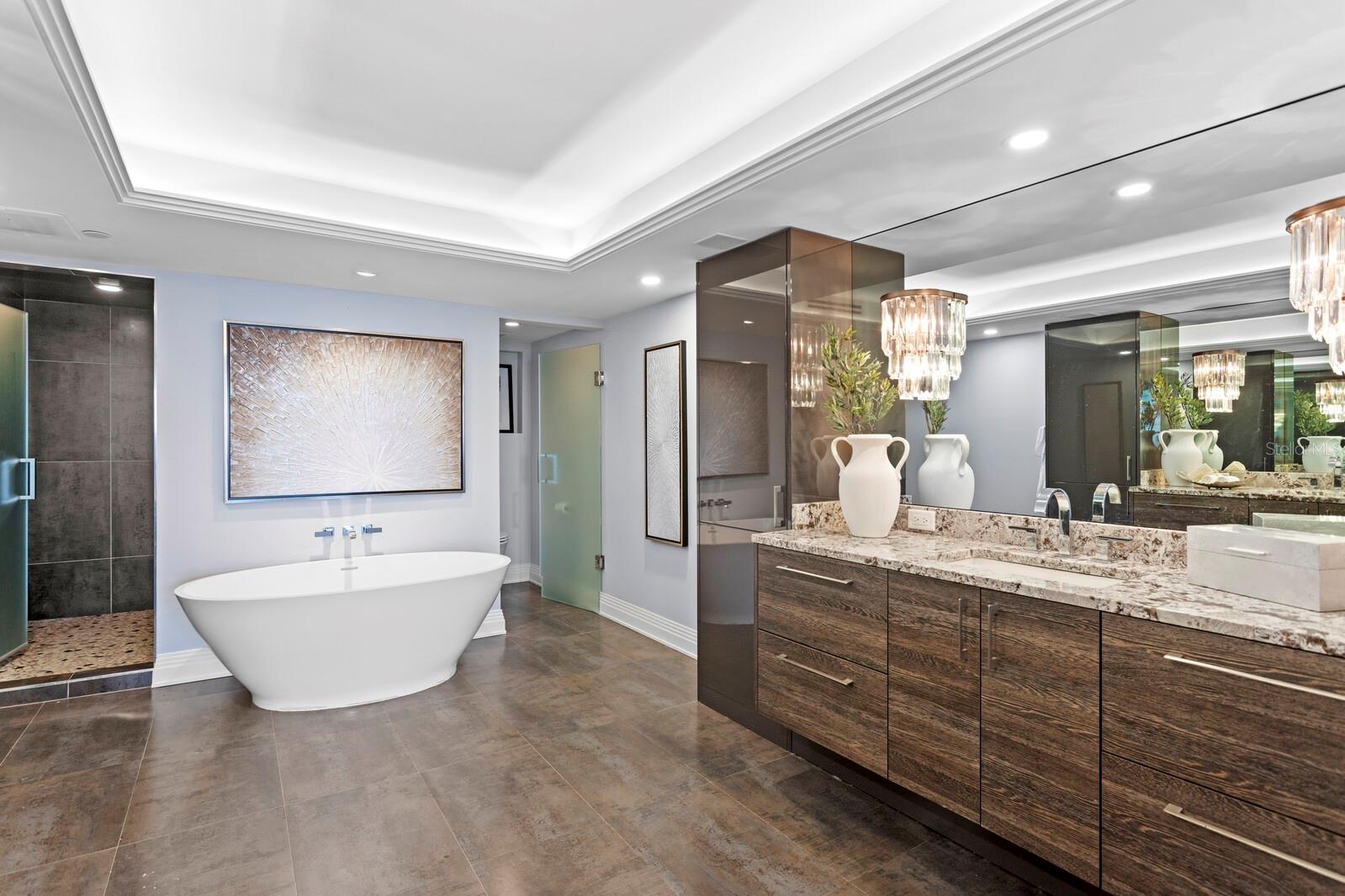 Image 51 of 87 For 3301 Bayshore Boulevard 2207b