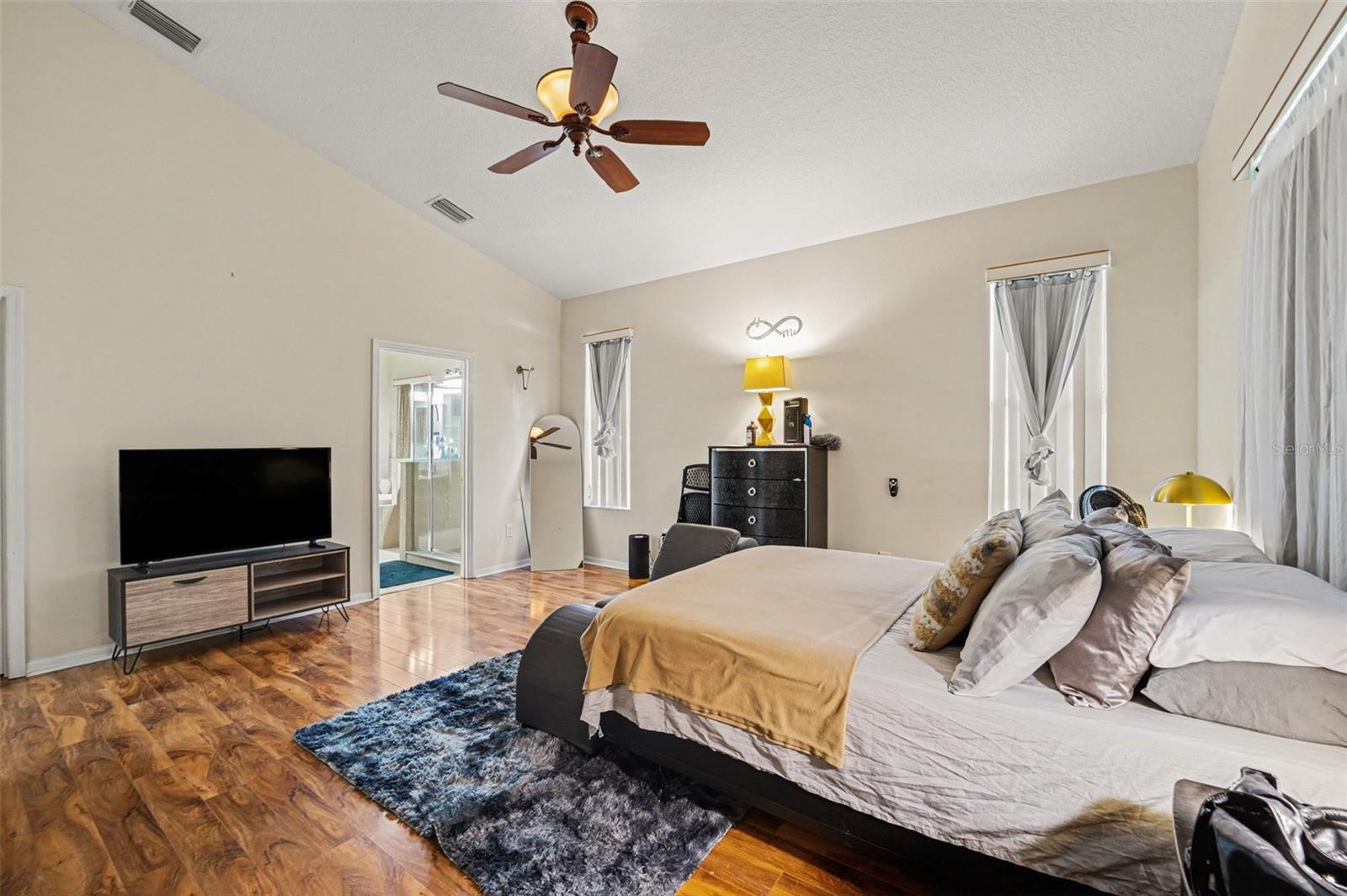 Image 15 of 26 For 10864 Cory Lake Drive