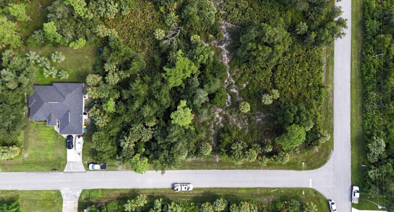 Image 10 of 100 For 18464, 18472, 18482 Lansford Avenue