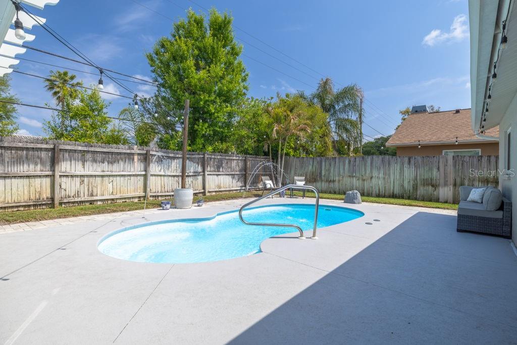 Image 24 of 38 For 2162 Cypress Point Drive N