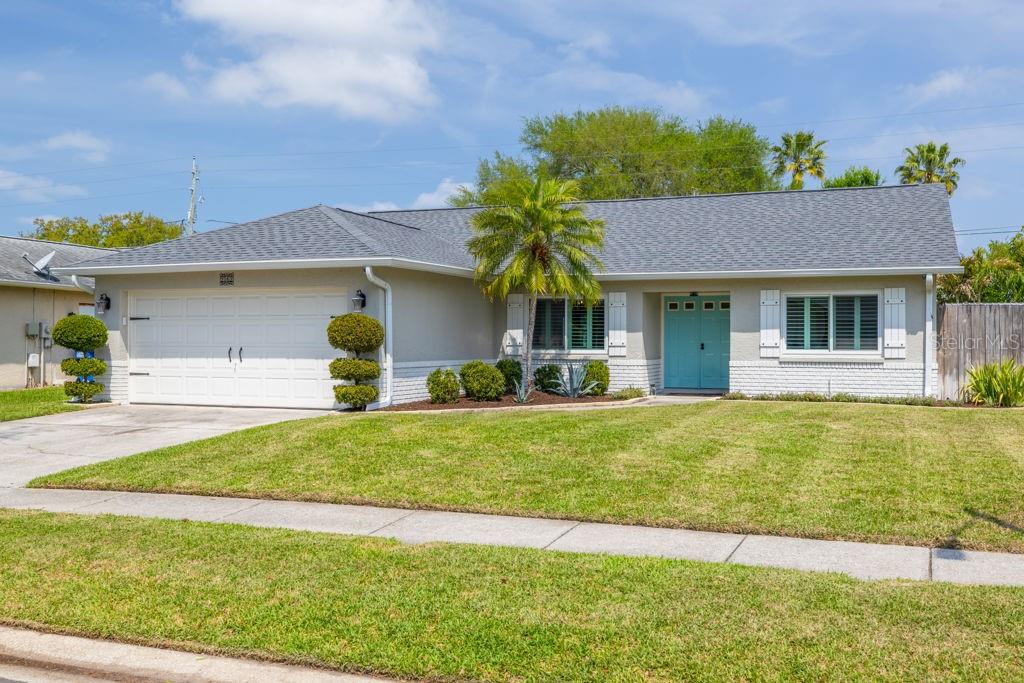 Image 37 of 38 For 2162 Cypress Point Drive N