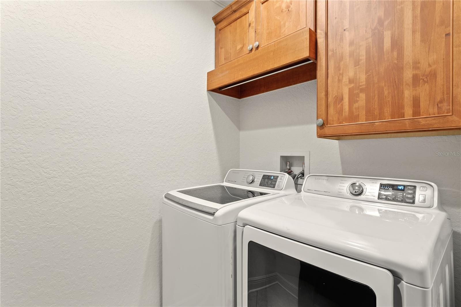 Listing photo id 29 for 2936 Knights Avenue B