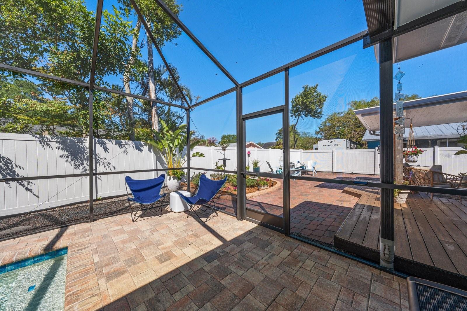 Listing photo id 19 for 140 Highland Avenue