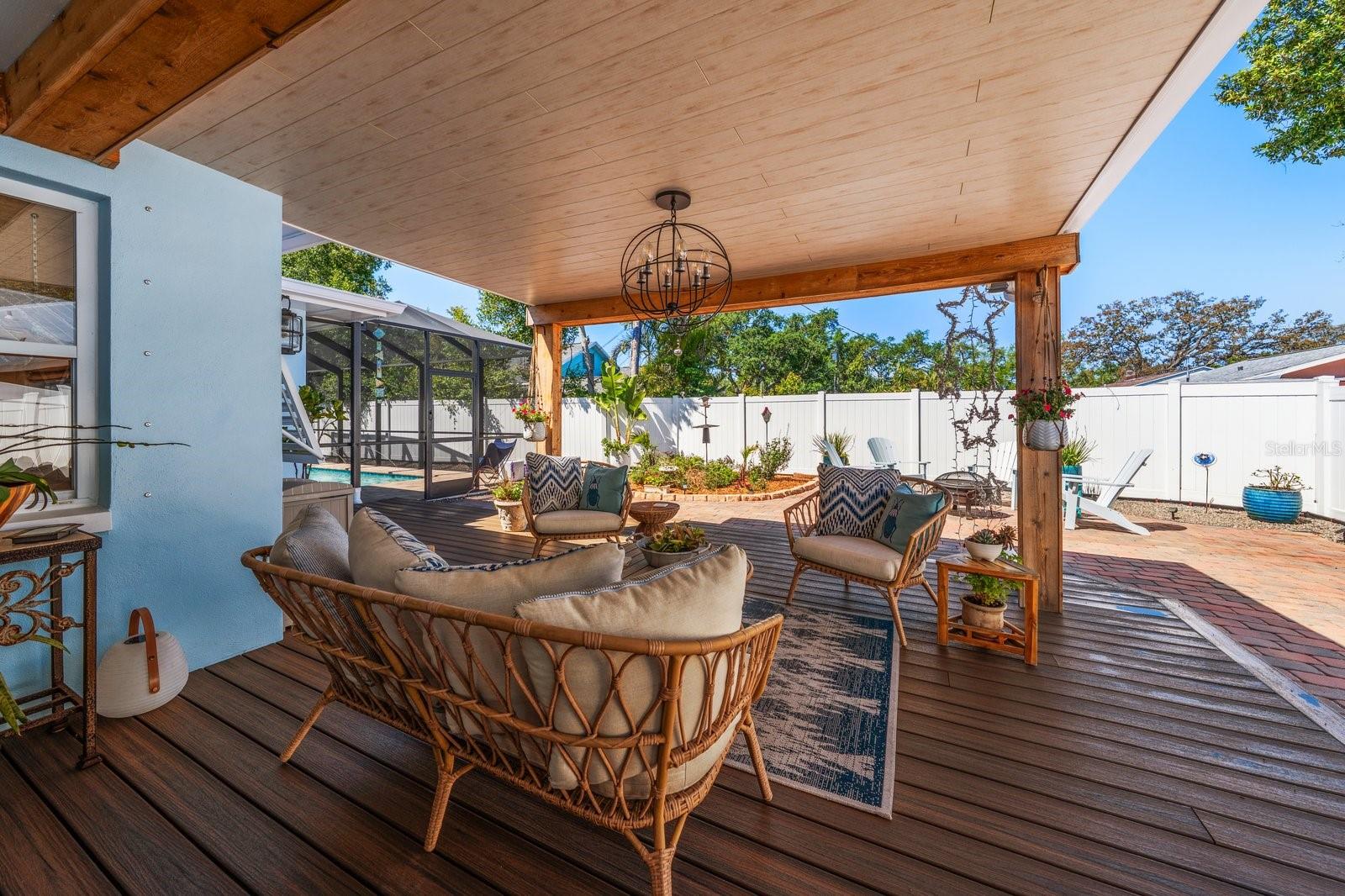 Listing photo id 21 for 140 Highland Avenue