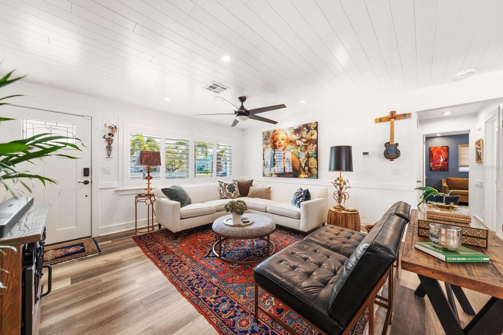 Listing photo id 2 for 140 Highland Avenue