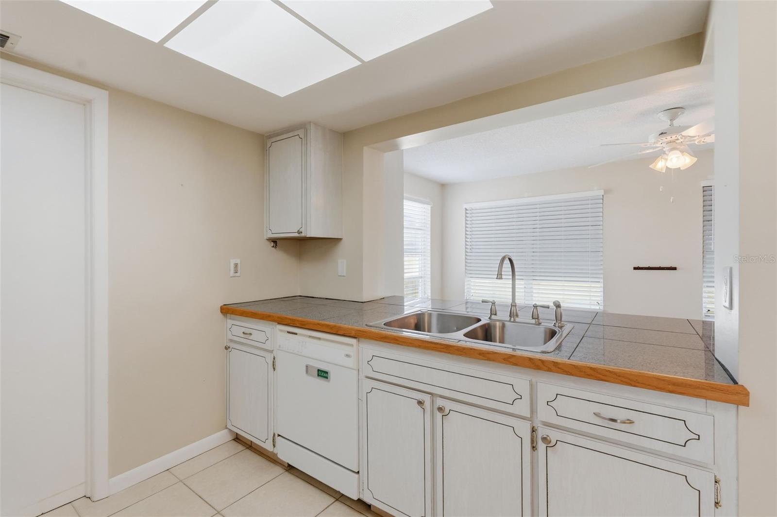 Image 13 of 39 For 9501 45th Way N