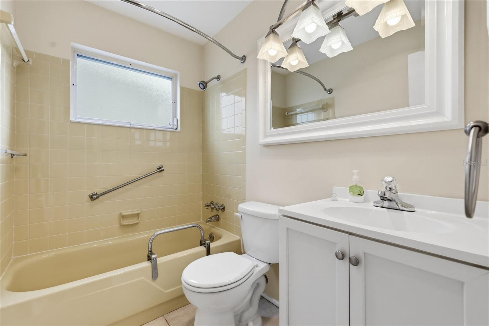 Image 24 of 39 For 9501 45th Way N