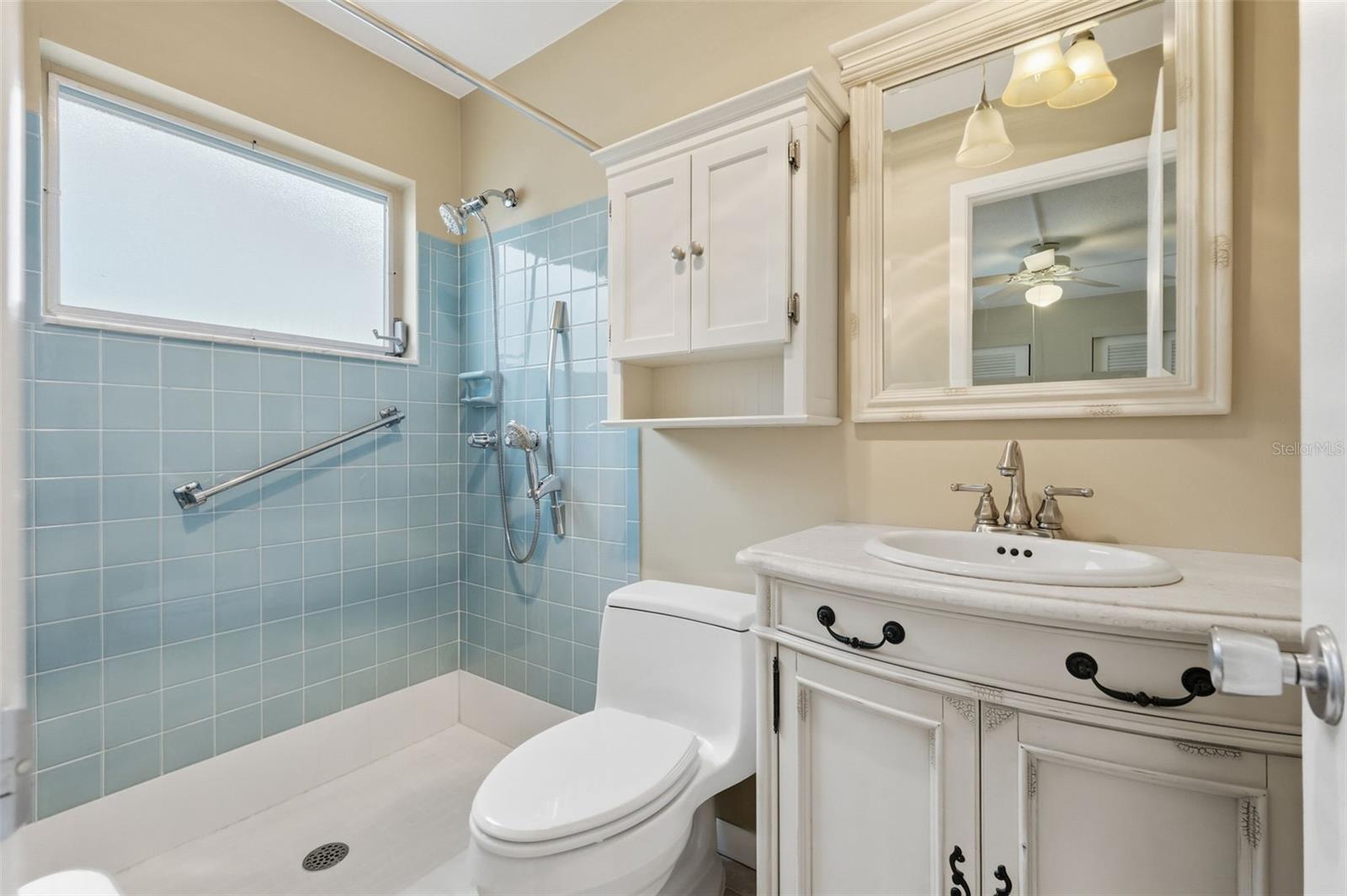 Image 28 of 39 For 9501 45th Way N