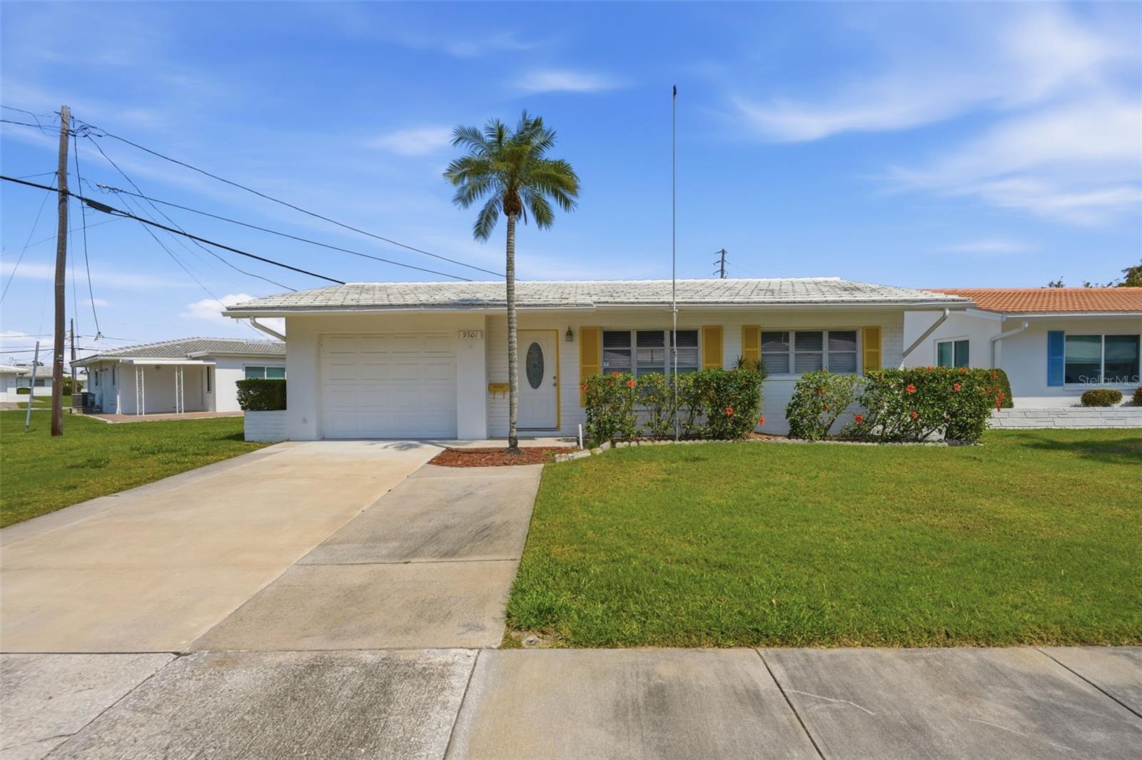 Image 32 of 39 For 9501 45th Way N