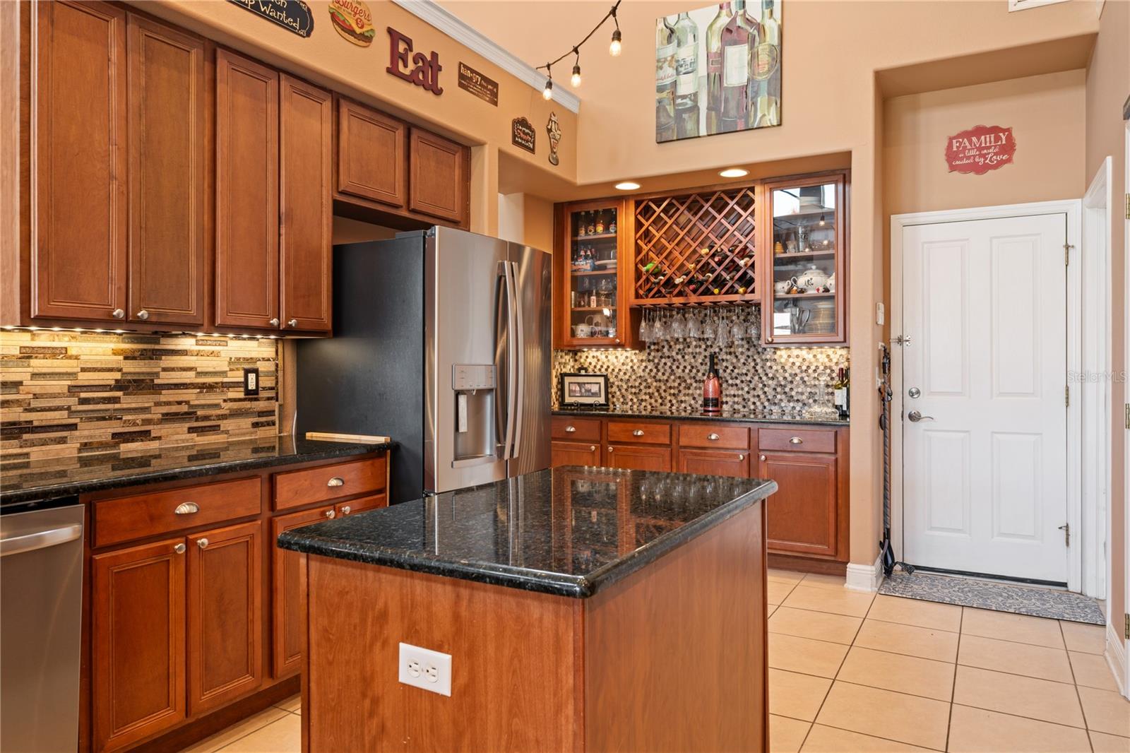 Image 13 of 66 For 1615 Beaconsfield Drive