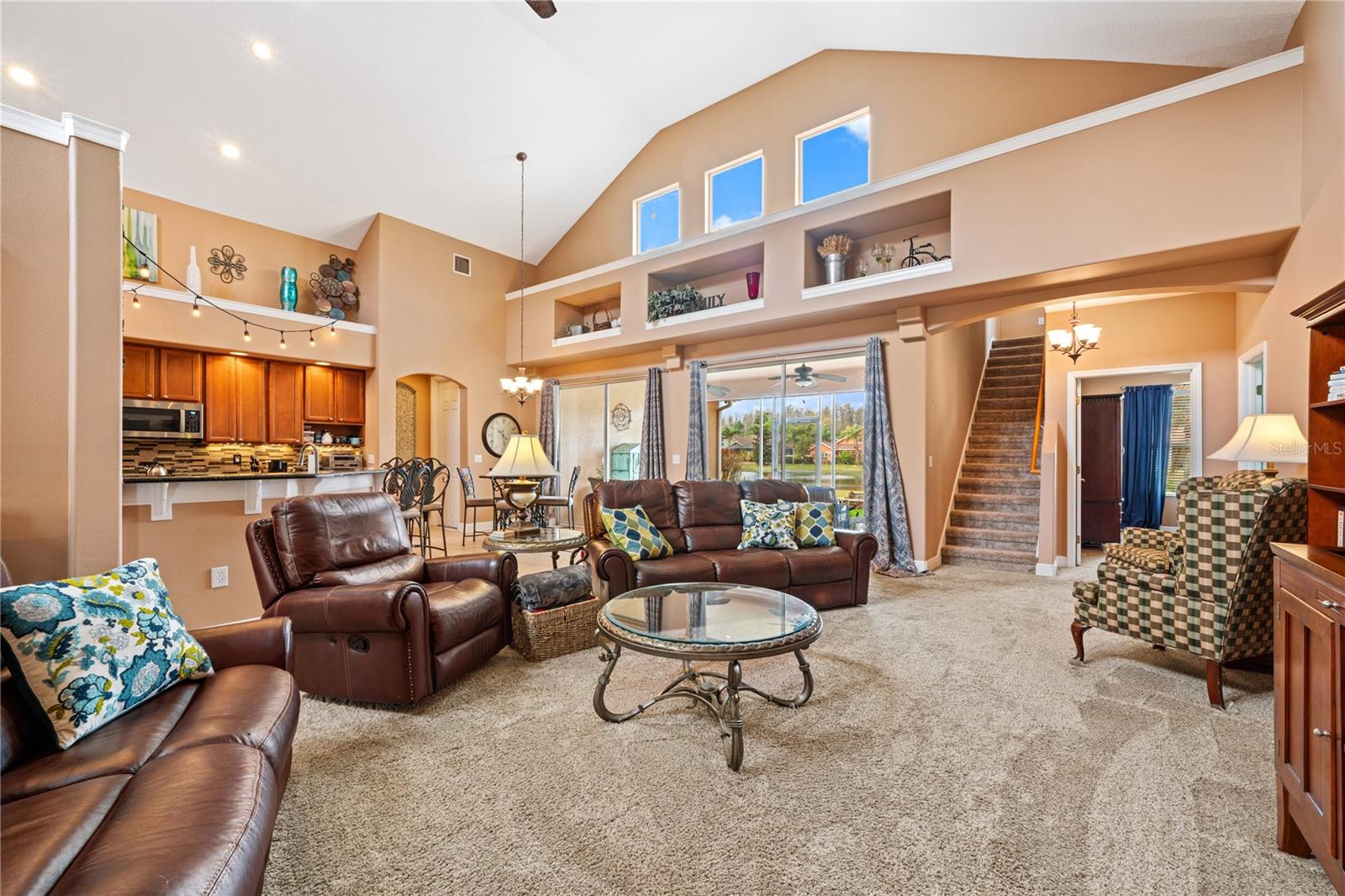 Image 17 of 66 For 1615 Beaconsfield Drive