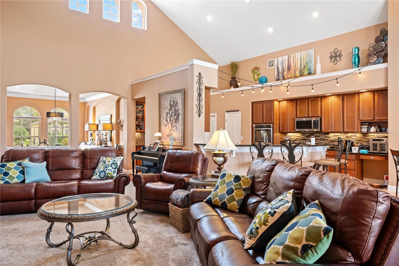 Image 18 of 66 For 1615 Beaconsfield Drive