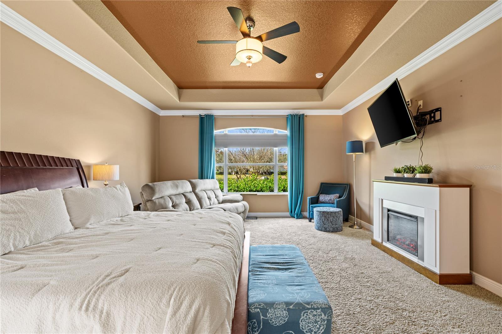 Image 29 of 66 For 1615 Beaconsfield Drive