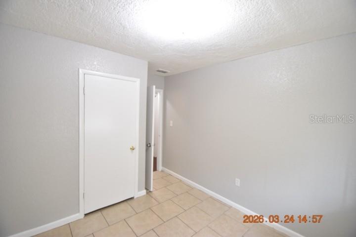 Image 25 of 27 For 4006 Paris Street