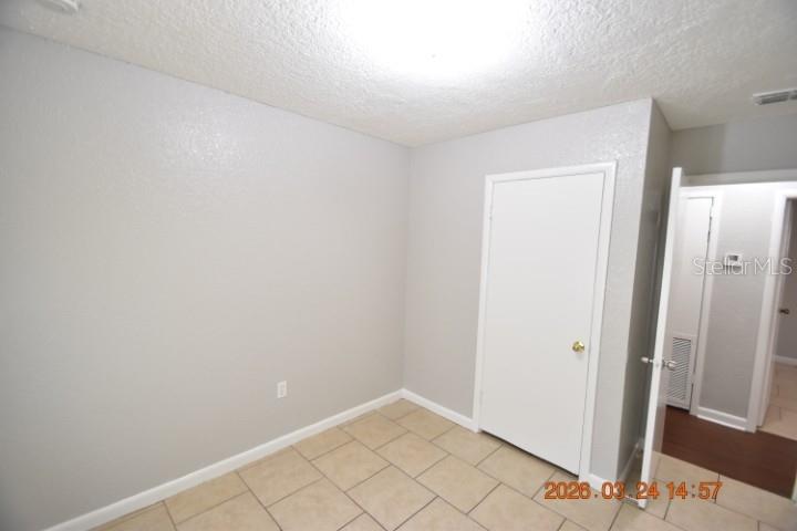 Image 26 of 27 For 4006 Paris Street