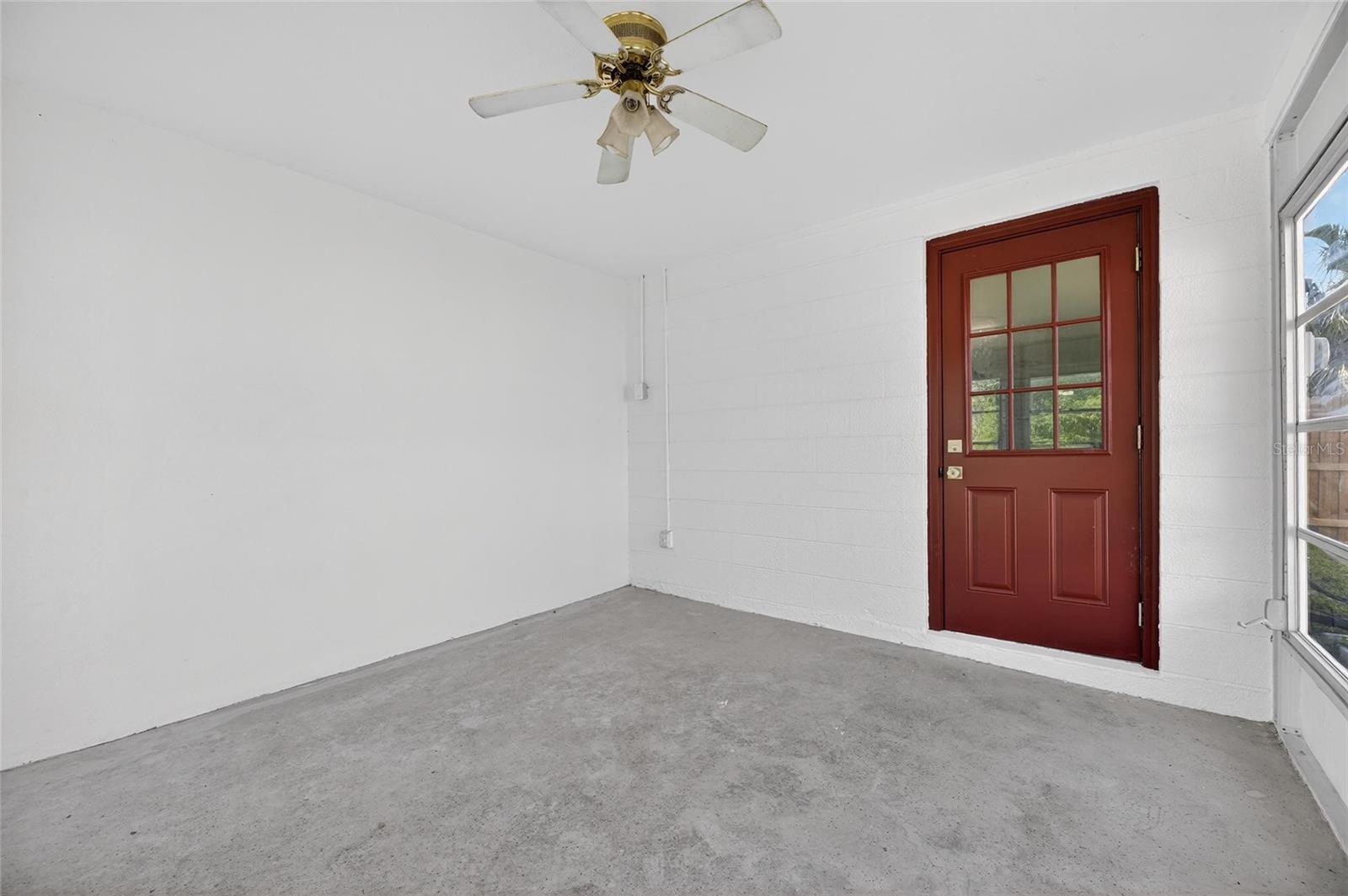 Image 20 of 24 For 4531 Aegean Avenue