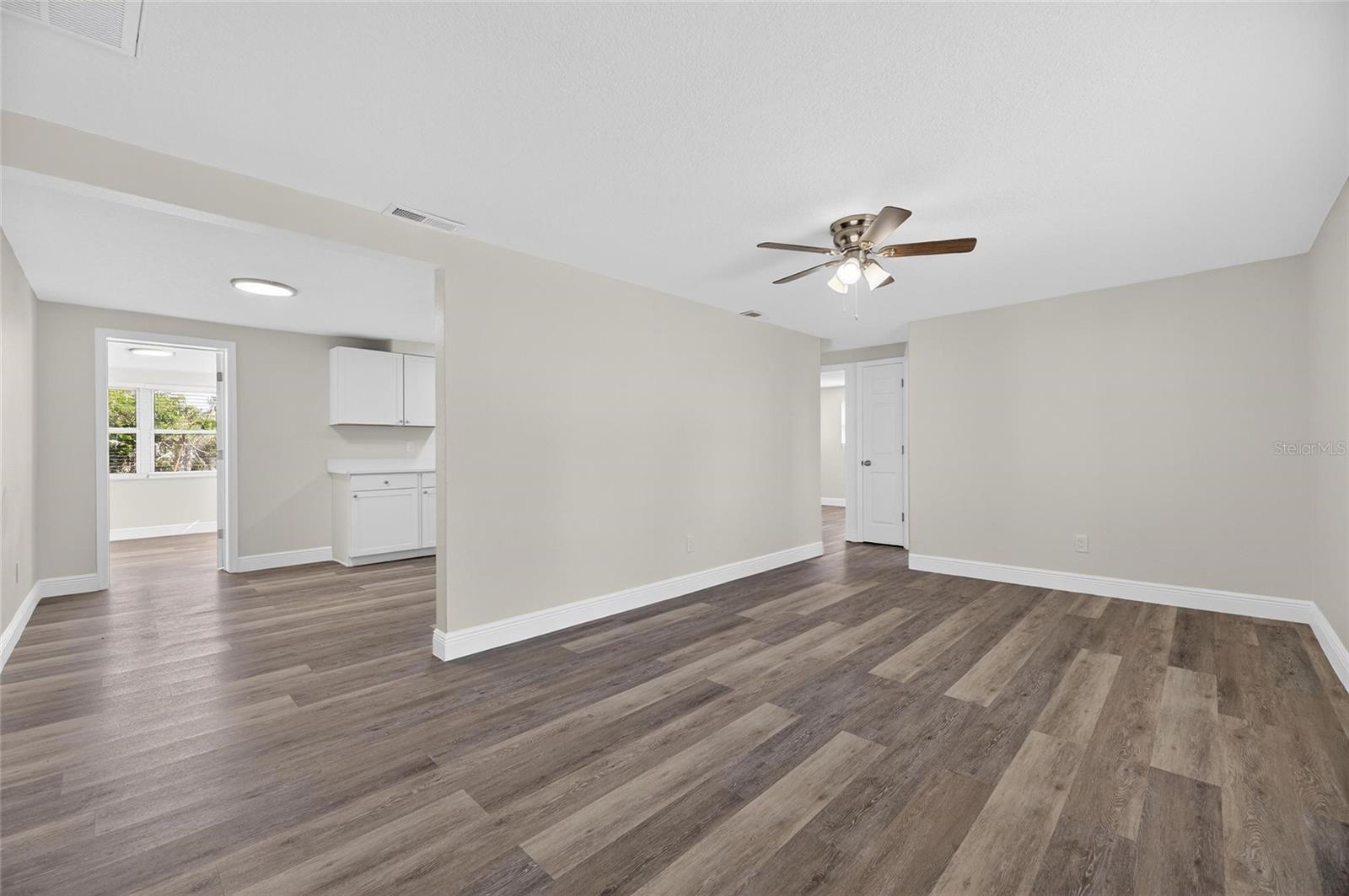 Image 6 of 24 For 4531 Aegean Avenue