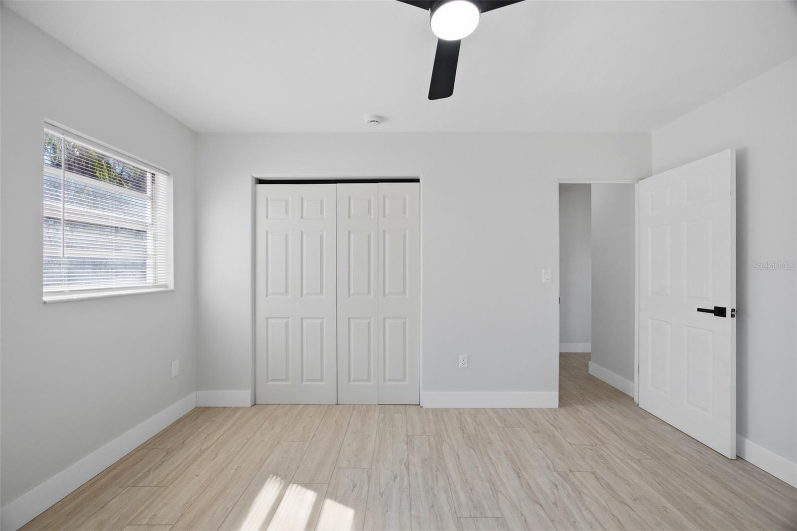 Image 16 of 27 For 6052 Central Avenue